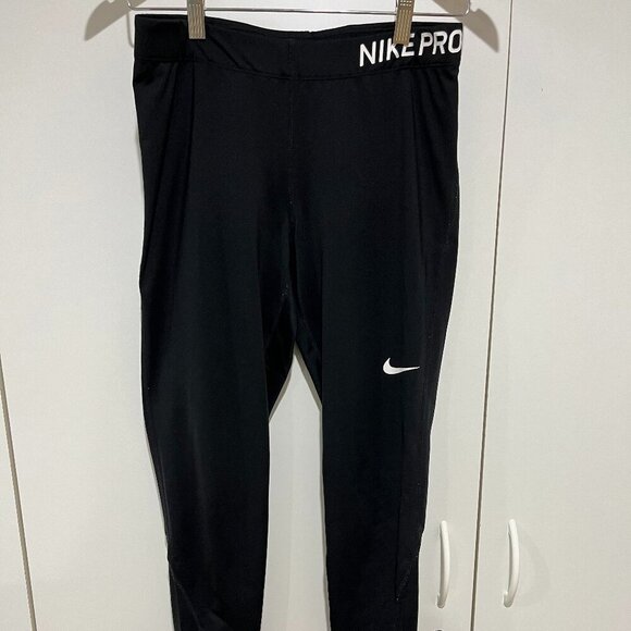 Nike Pants - Nike Pro Women's Mid-Rise Training Tights